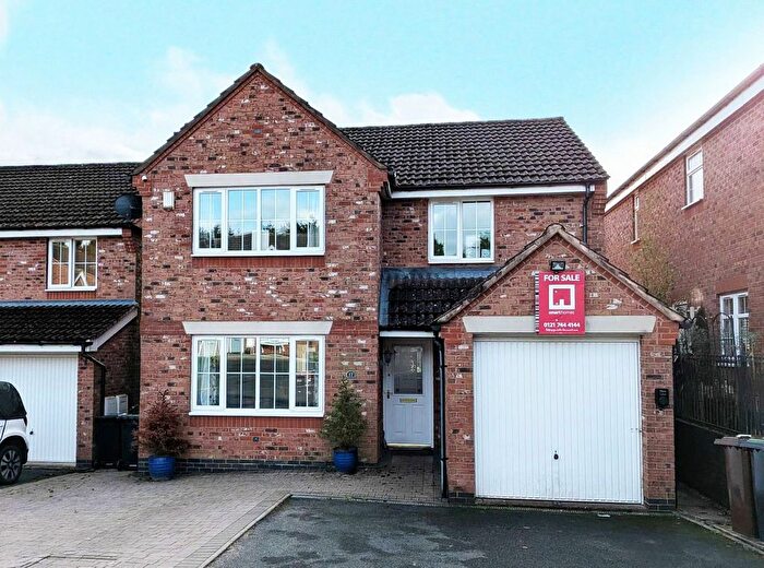 4 Bedroom Detached House For Sale In Hollywood Drive, Hollywood, B47