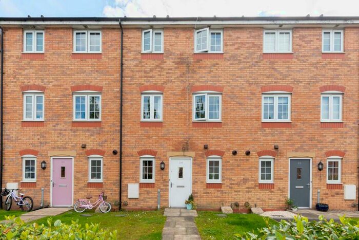 4 Bedroom Town House To Rent In Sycamore Drive, Wesham, PR4