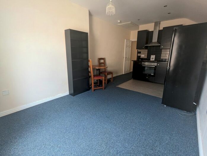 1 Bedroom Flat To Rent In Claude Place, Roath, Cardiff, CF24