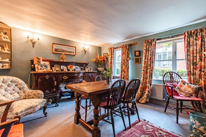 3 Bedroom Cottage For Sale In Foulsham, NR20