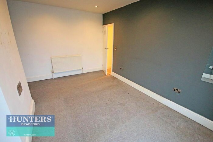 1 Bedroom Terraced House To Rent In Hill Street, Bradford, West Yorkshire, BD6
