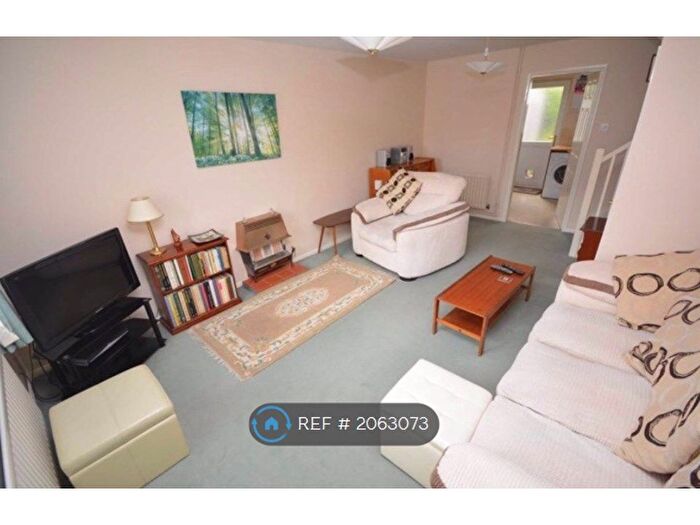 2 Bedroom Terraced House To Rent In Westbury Court, Derby, DE22