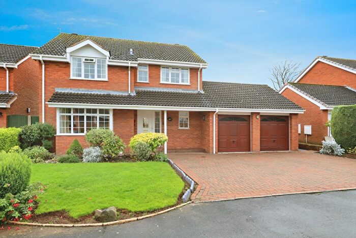 4 Bedroom Detached House For Sale In Wykeham Grove, Perton Wolverhampton, Staffordshire, WV6