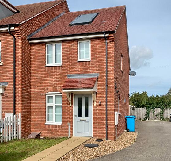 2 Bedroom Property To Rent In Sycamore Drive, Bury St. Edmunds, IP32