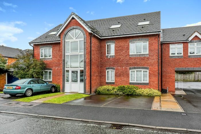 2 Bedroom Flat To Rent In Parkside Avenue, Skelmersdale, Lancashire, WN8