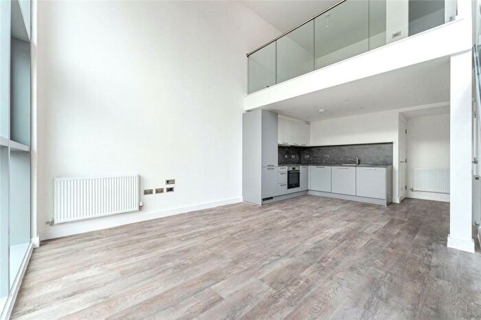 1 Bedroom Apartment To Rent In Trent Bridge View, NG2