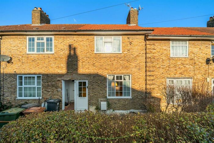 2 Bedroom Terraced House To Rent In Capstone Road, Bromley, BR1