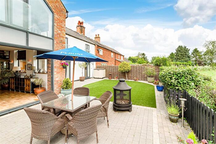 3 Bedroom Cottage For Sale In Hall Lane, Odstone, CV13
