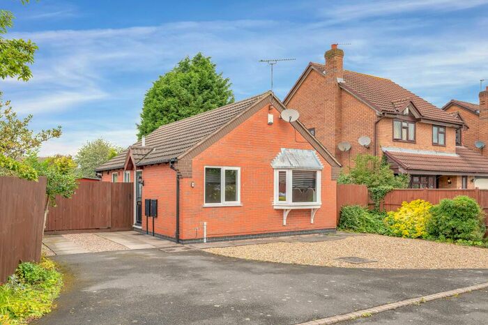 2 Bedroom Detached Bungalow To Rent In Willow Walk, Syston, Leicester, LE7