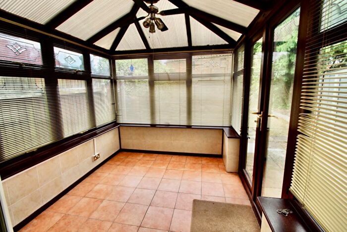 3 Bedroom Terraced House For Sale In High Street, Eye, Peterborough, PE6