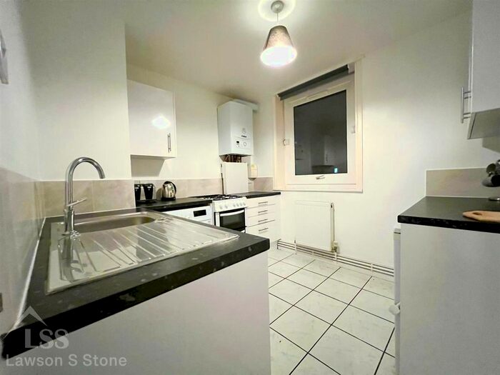 1 Bedroom Flat To Rent In Dacres Estate, Dacres Road, London, SE23