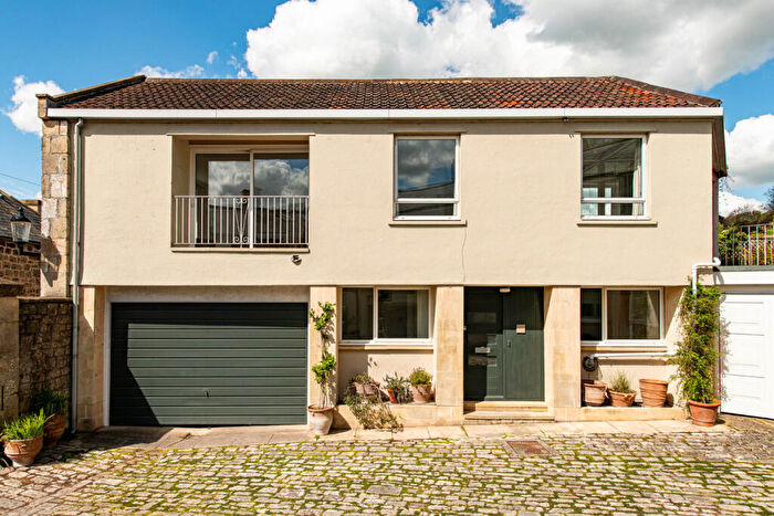 3 Bedroom Detached House For Sale In Upper Lansdown Mews, Bath, BA1
