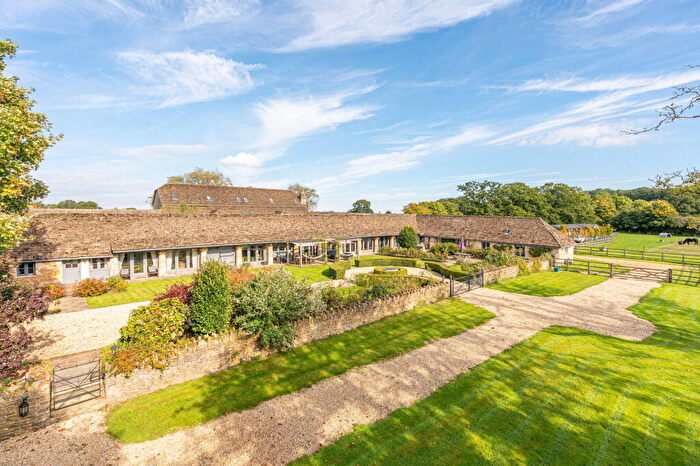 6 Bedroom Barn Conversion For Sale In Lanhill, Chippenham, SN14