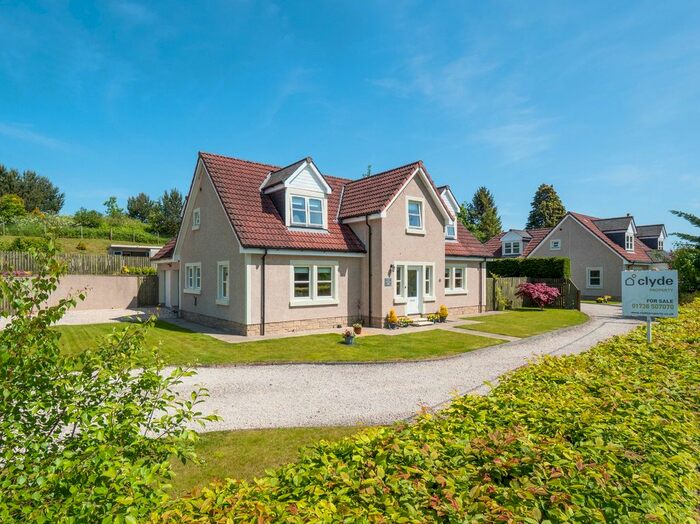 5 Bedroom Detached House For Sale In Lindores, Cupar, Fife, KY14