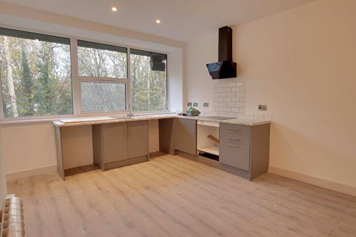 1 Bedroom Flat To Rent In Windsor Road, Trowbridge, BA14