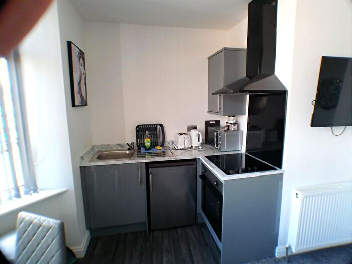 1 Bedroom Flat To Rent In Mersey Road, Blackpool, FY4