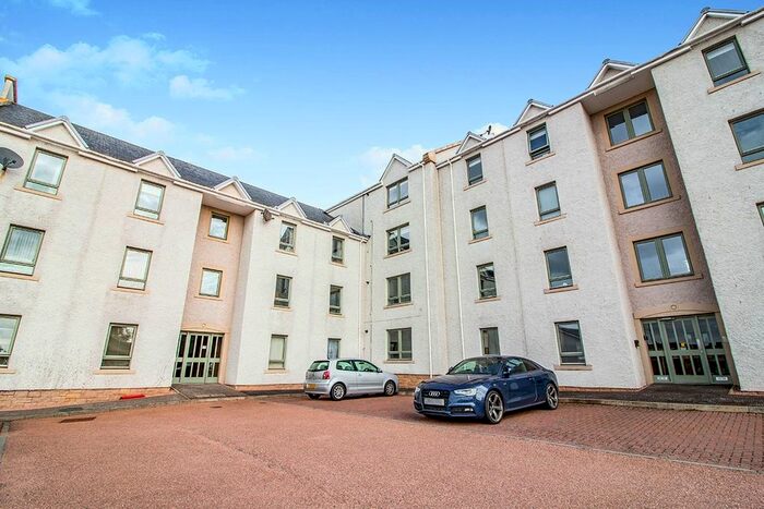 2 Bedroom Flat To Rent In Sharpe Place, Montrose, Angus, DD10