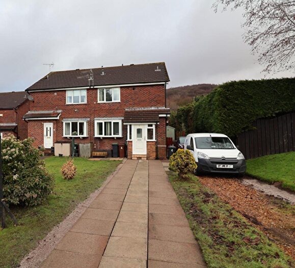 1 Bedroom Terraced House To Rent In Partington Court, Glossop, SK13