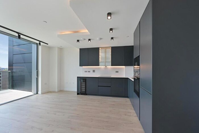 1 Bedroom Apartment For Sale In Valencia Tower, City Road, EC1V