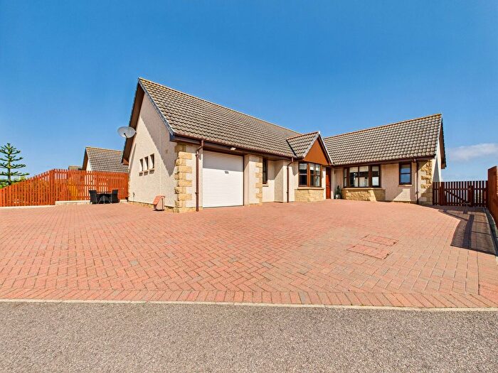 3 Bedroom Detached House For Sale In Ewen Crescent, Macduff, AB44