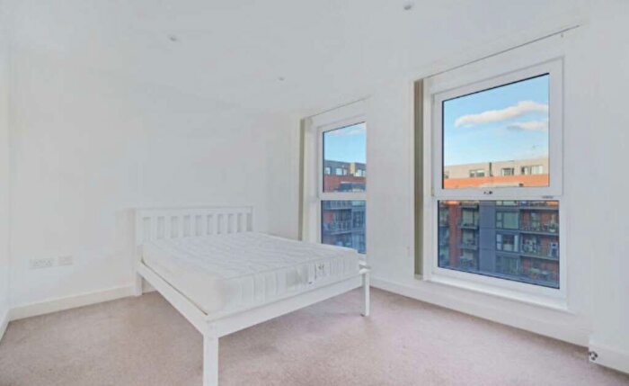 1 Bedroom Flat To Rent In Zenith Close, London, NW9