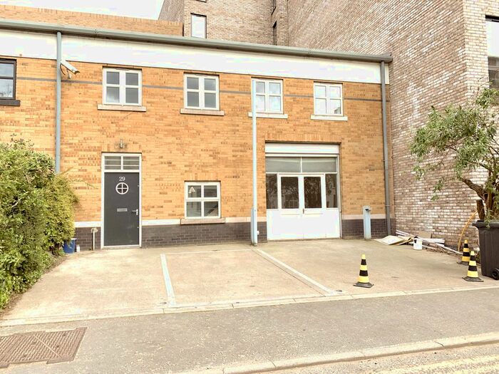 2 Bedroom Terraced House To Rent In Gransden Avenue, Hackney, London, E8