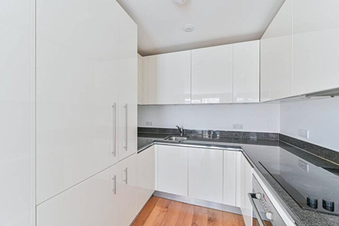 2 Bedroom Flat For Sale In No Street, Woolwich Riverside, London, SE18