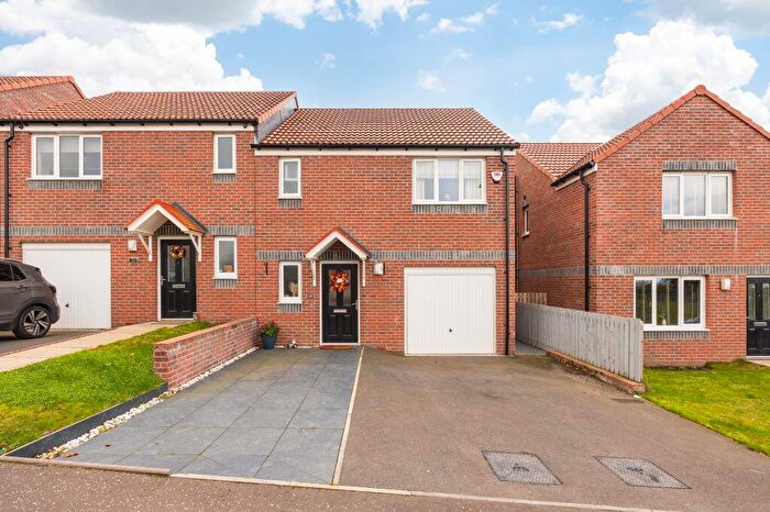 3 Bedroom Semi-Detached Villa For Sale In William Angus Avenue, Gorebridge, EH23