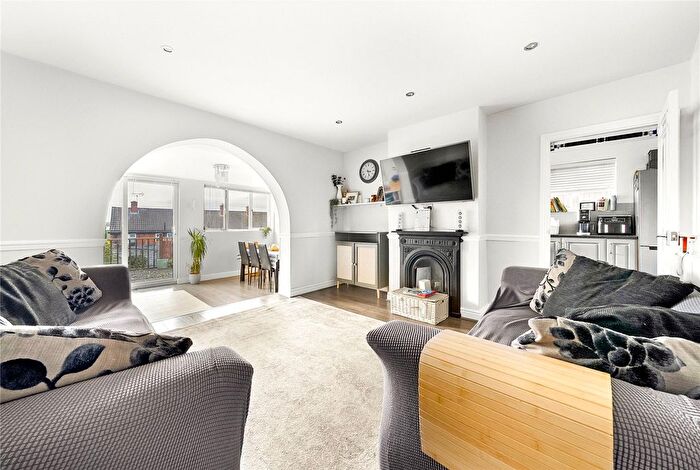 3 Bedroom Semi-Detached House For Sale In Boardman Avenue, Chingford, London, E4