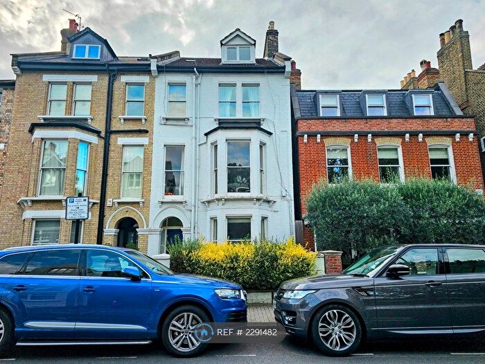 1 Bedroom Flat To Rent In St. James's Drive, London, SW17