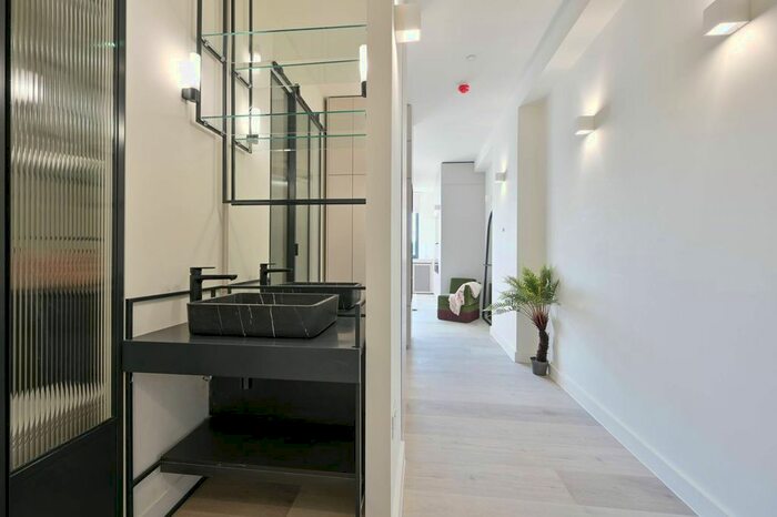 Studio To Rent In The Heights, Harrow On The Hill, Harrow, HA1