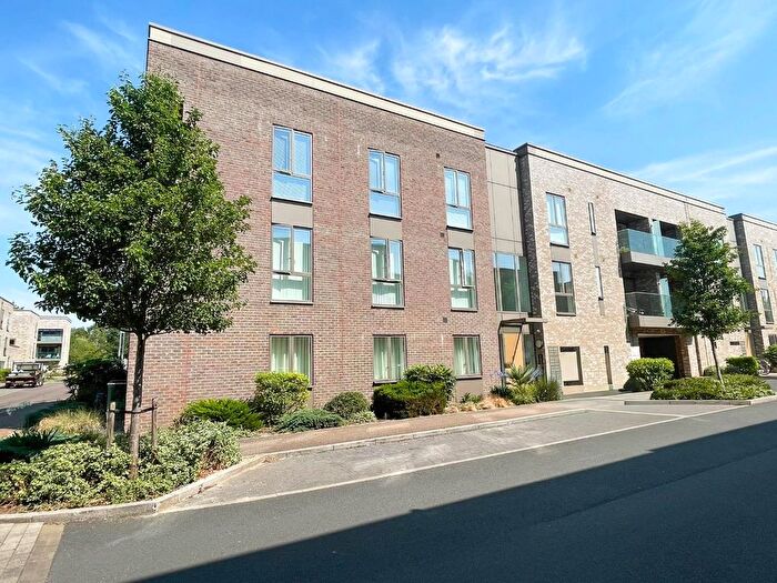 2 Bedroom Flat For Sale In Knightly Avenue, Cambridge, CB2