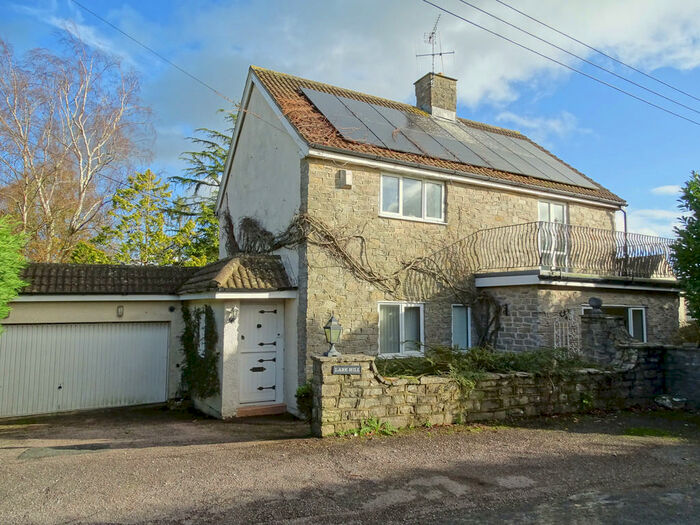 3 Bedroom Detached House For Sale In Smallridge, Axminster, EX13