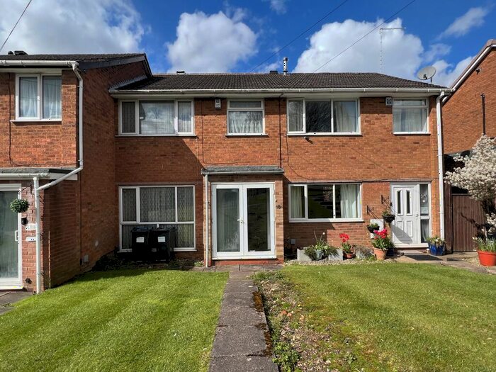 3 Bedroom House To Rent In Damar Croft, Kings Heath, Kings Heath, B14