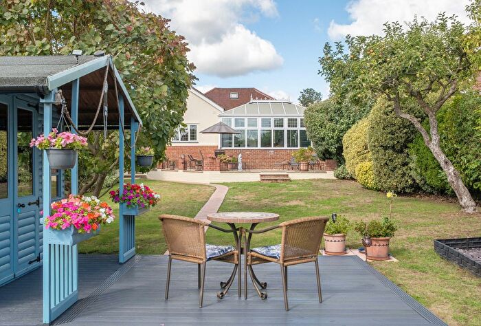 2 Bedroom Bungalow For Sale In Park Hill Road, Otford, Sevenoaks, Kent, TN14