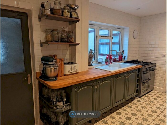 3 Bedroom Terraced House To Rent In Skenfrith Walk, Hereford, HR2