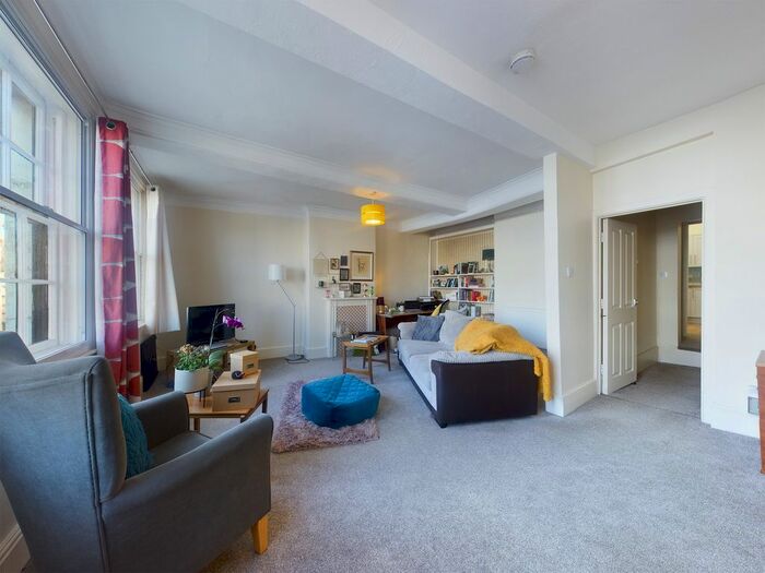 1 Bedroom Flat To Rent In Sherford House, 17 Church Street, Tewkesbury GL20