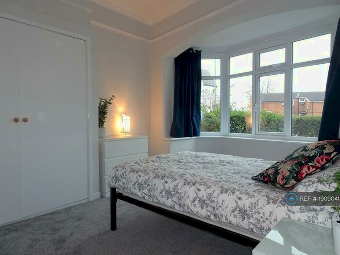 1 Bedroom Flat To Rent In Richmond Grove, Manchester, M13