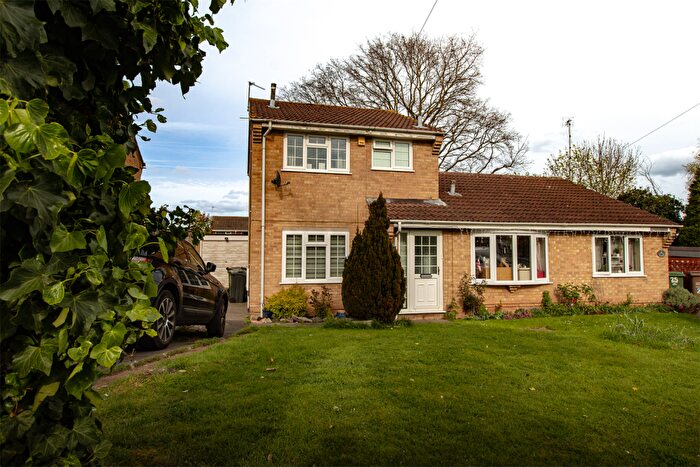 3 Bedroom Semi Detached House To Rent In Osborne Road, Loughborough, LE11