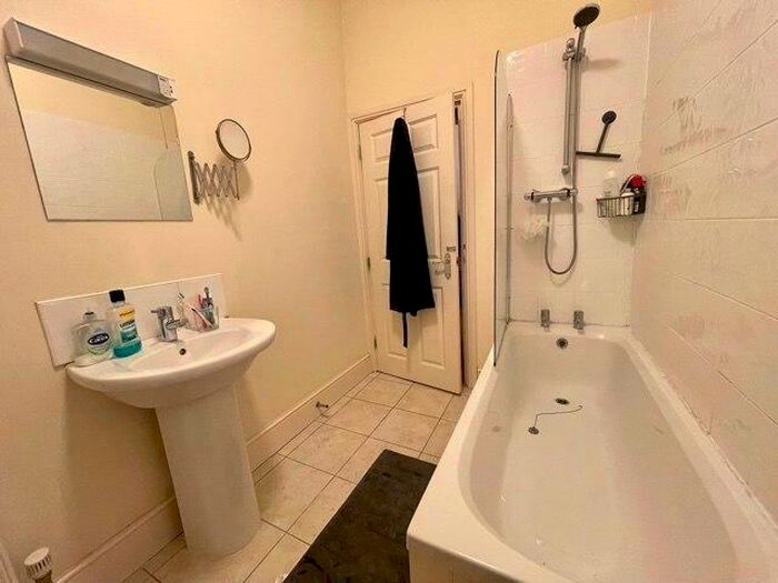 1 Bedroom Flat To Rent In York Road, Birmingham, B16