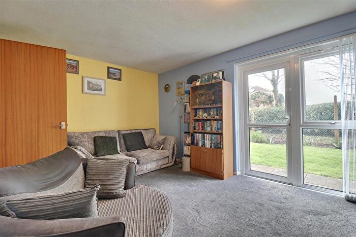 1 Bedroom Flat For Sale In Redwing Court, Southsea, PO4