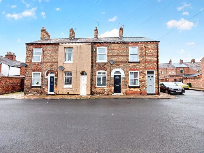 2 Bedroom Terraced House For Sale In Garfield Terrace, York, YO26