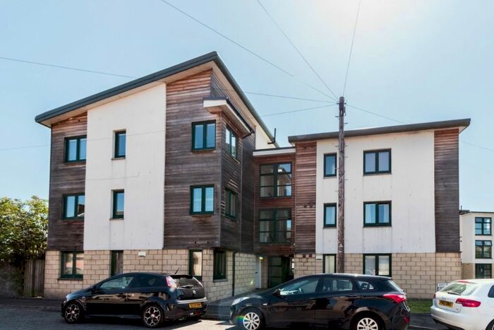 2 Bedroom Flat To Rent In Market Mews, Forfar, Angus DD8