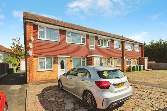 2 Bedroom Apartment To Rent In Granville Court, Harvel Crescent, SE2