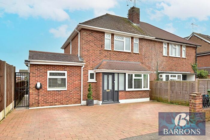 2 Bedroom Semi Detached House For Sale In Hampden Crescent, Cheshunt, EN7