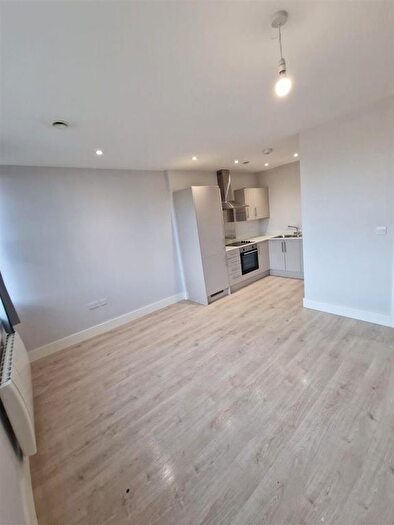 1 Bedroom Flat To Rent In Nobel Drive, Hayes Amp; Harlington, UB3