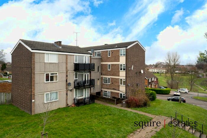 1 Bedroom Flat To Rent In Hasedines Road, Hemel Hempstead, HP1