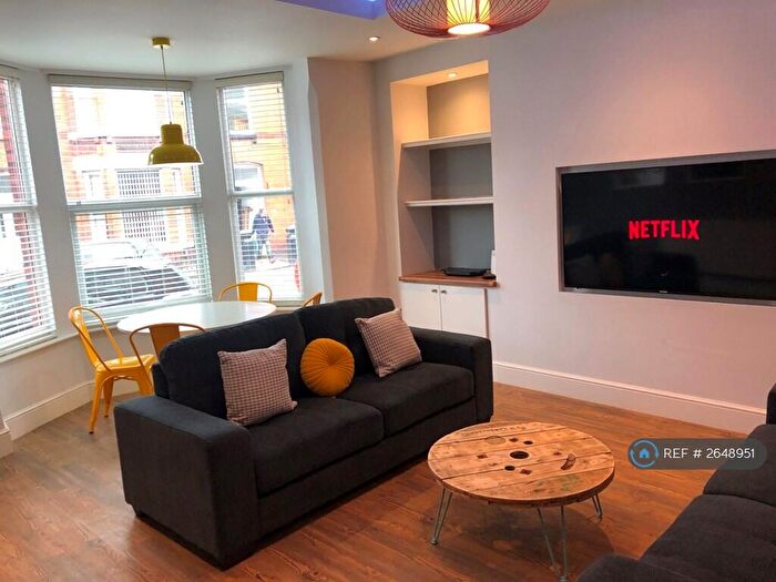 6 Bedroom Terraced House To Rent In Garmoyle Road, Liverpool, L15