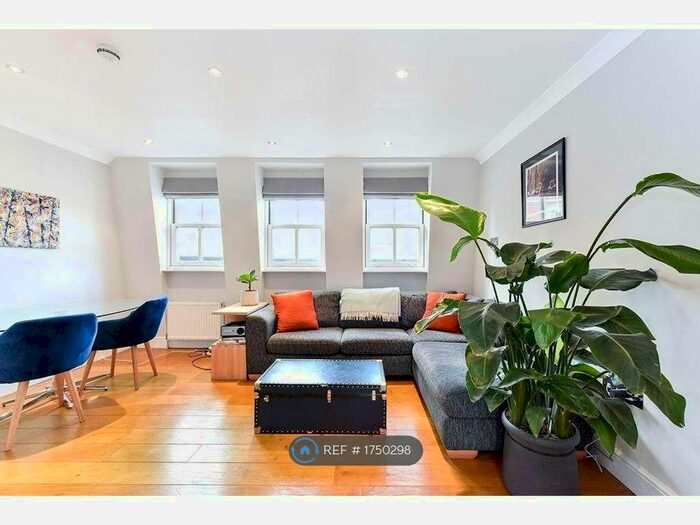 2 Bedroom Flat To Rent In Farringdon Road, London, EC1R