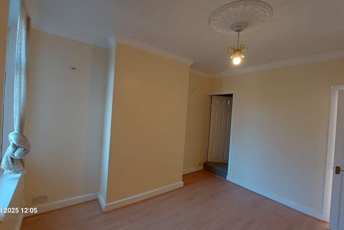 2 Bedroom Terraced House To Rent In Cameron Road, Derby, DE23
